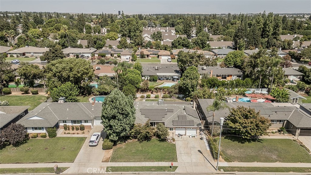 500 W Sample Avenue Property Photo 25