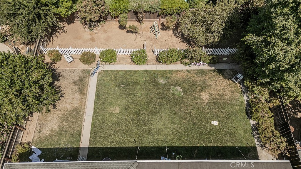 500 W Sample Avenue Property Photo 27