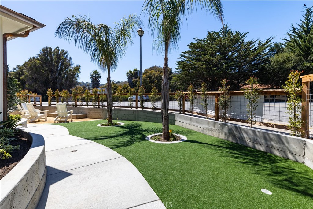 2835 Avila Beach Property Photo 8