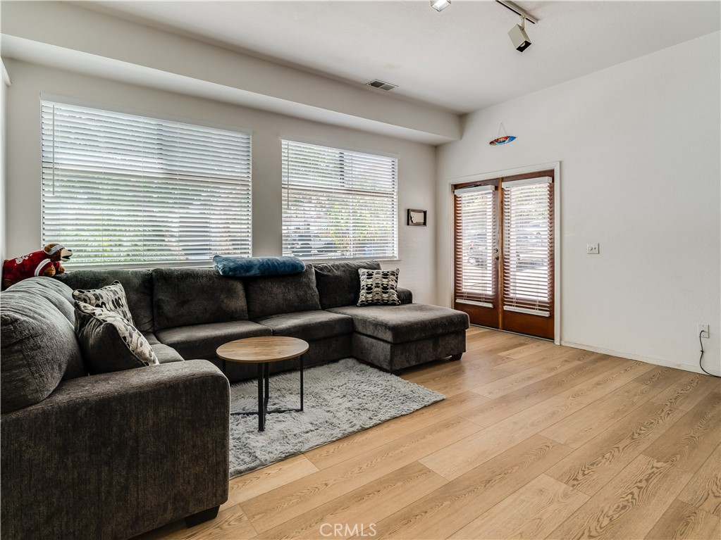 111 Boeker Avenue Property Photo 4