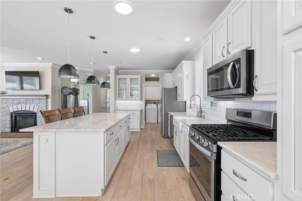 240 Longden Drive Property Photo 4