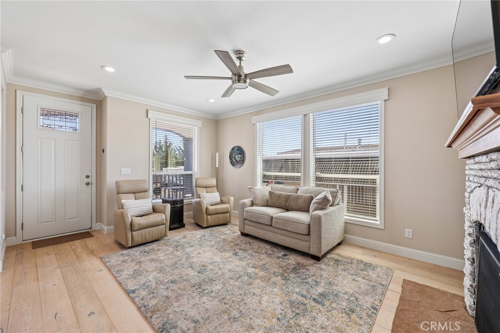 240 Longden Drive Property Photo 14