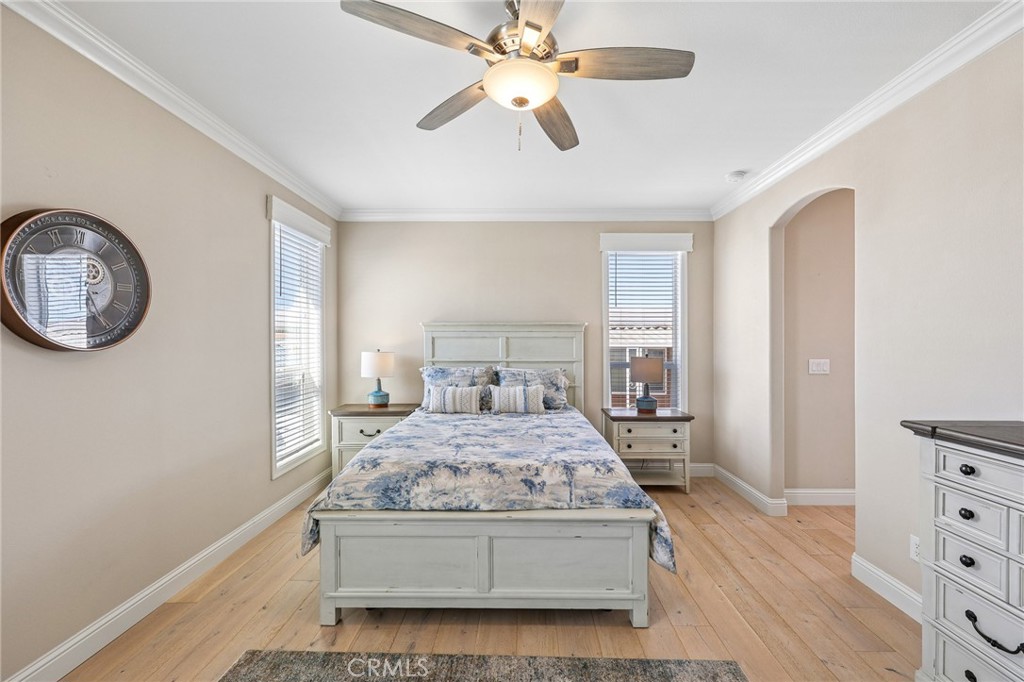 240 Longden Drive Property Photo 21