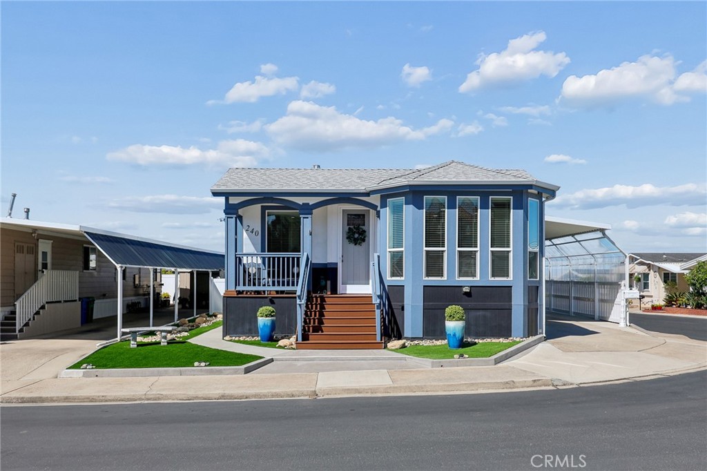 240 Longden Drive Property Photo 39