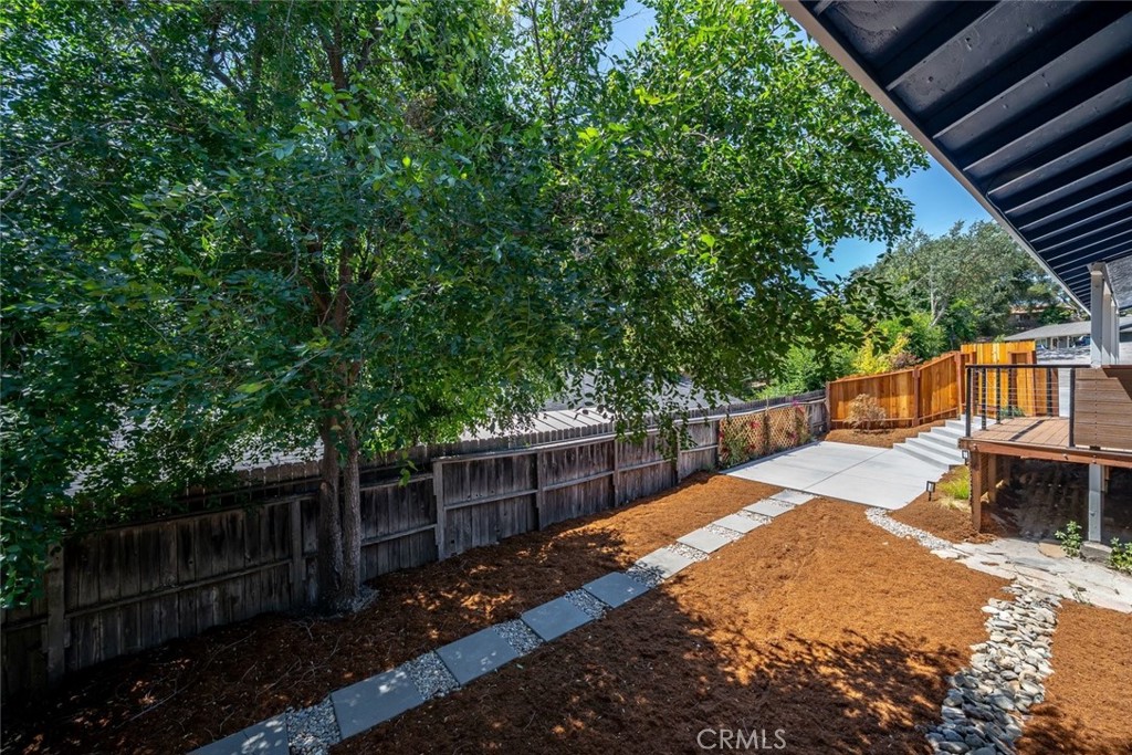 4595 Estrada Ave Property Photo 17