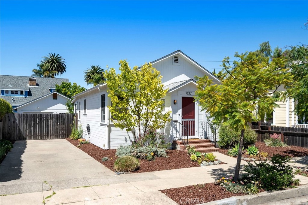 1837 Chorro St Property Photo 1