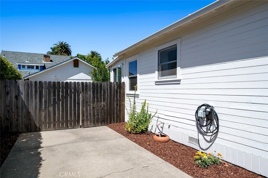 1837 Chorro St Property Photo 20