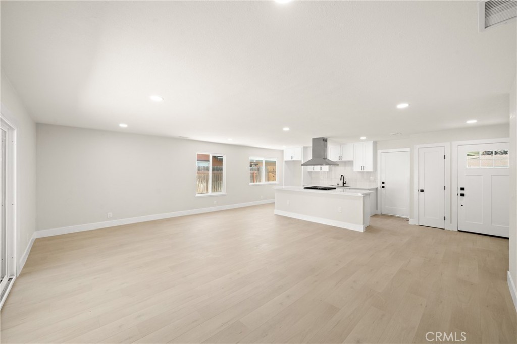 3535 Scotland Property Photo 10