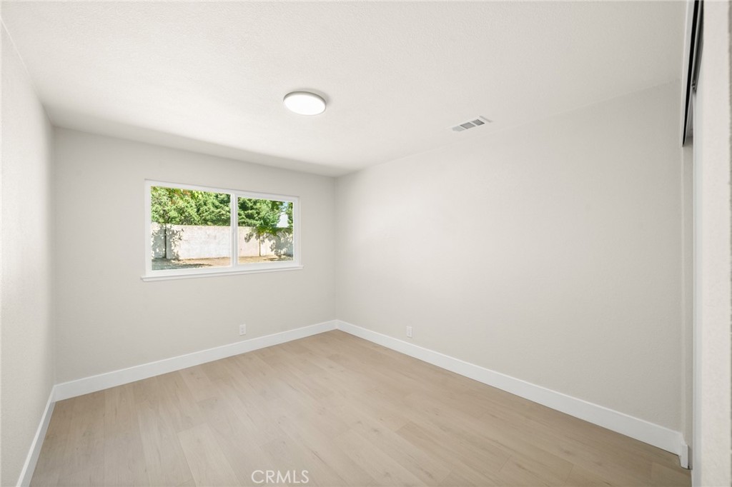 3535 Scotland Property Photo 12