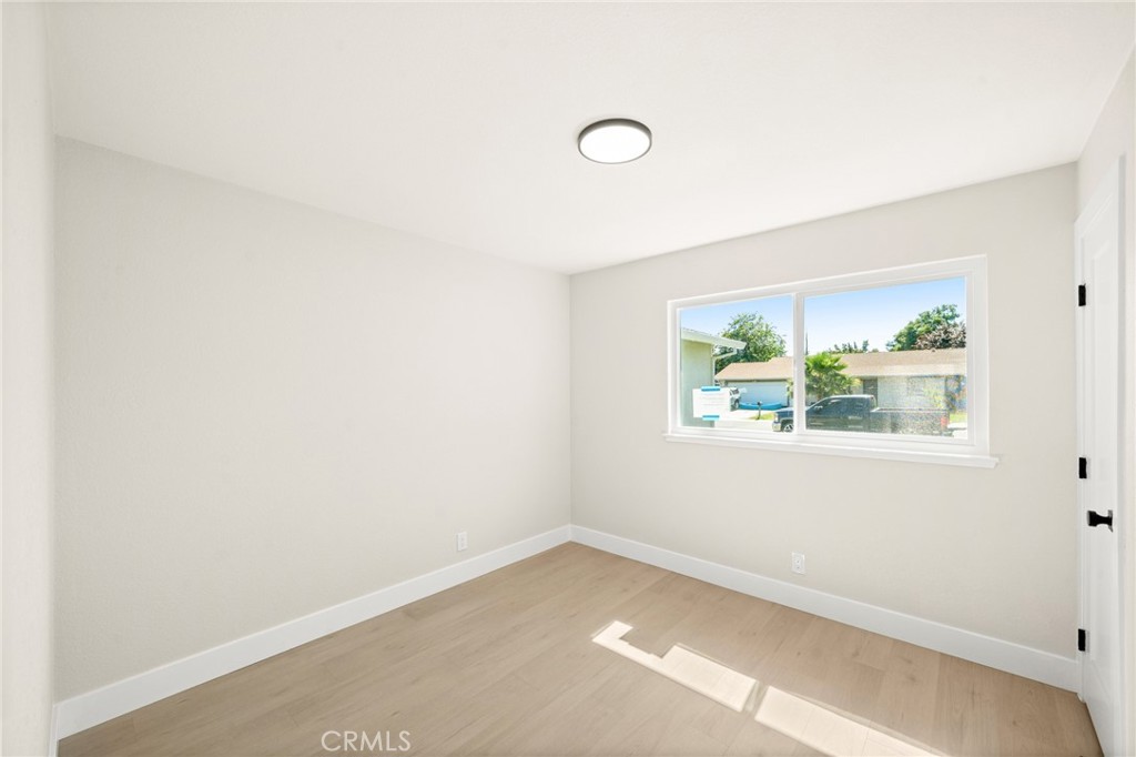 3535 Scotland Property Photo 14