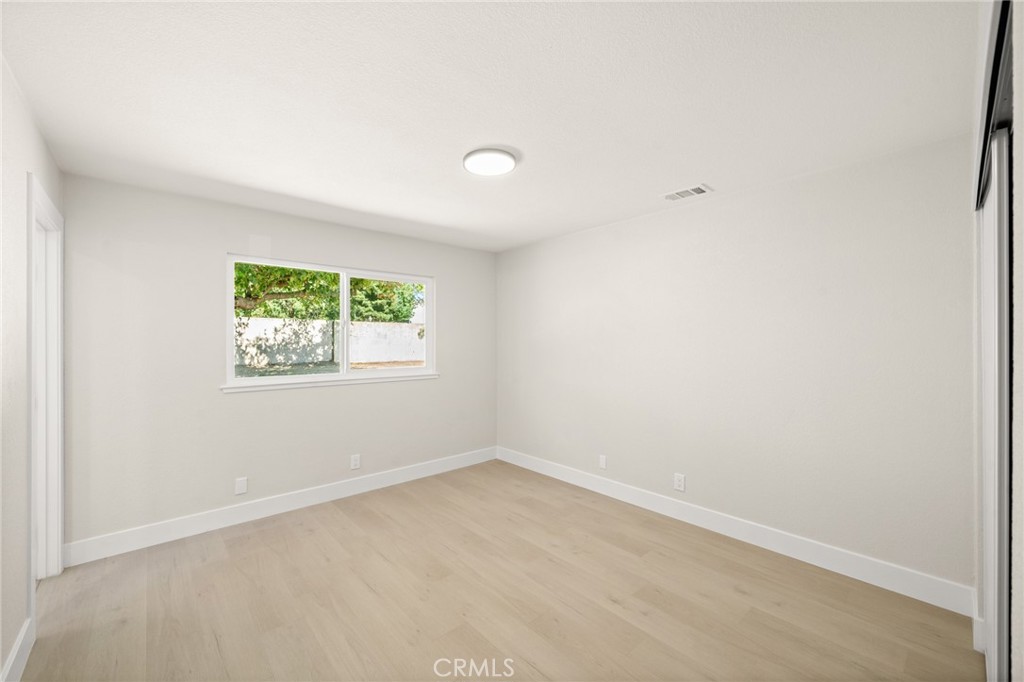 3535 Scotland Property Photo 21