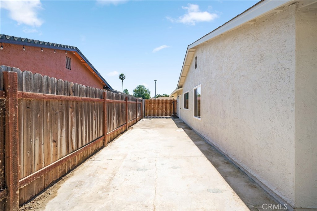 3535 Scotland Property Photo 26