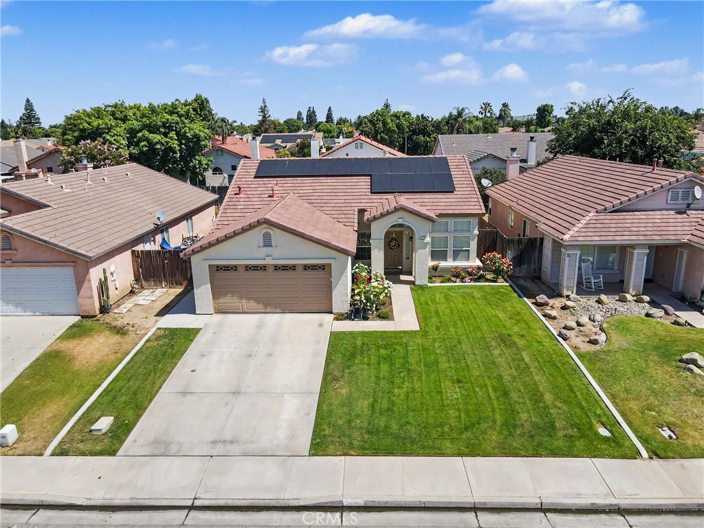 8708 Rollingbay Property Photo 3