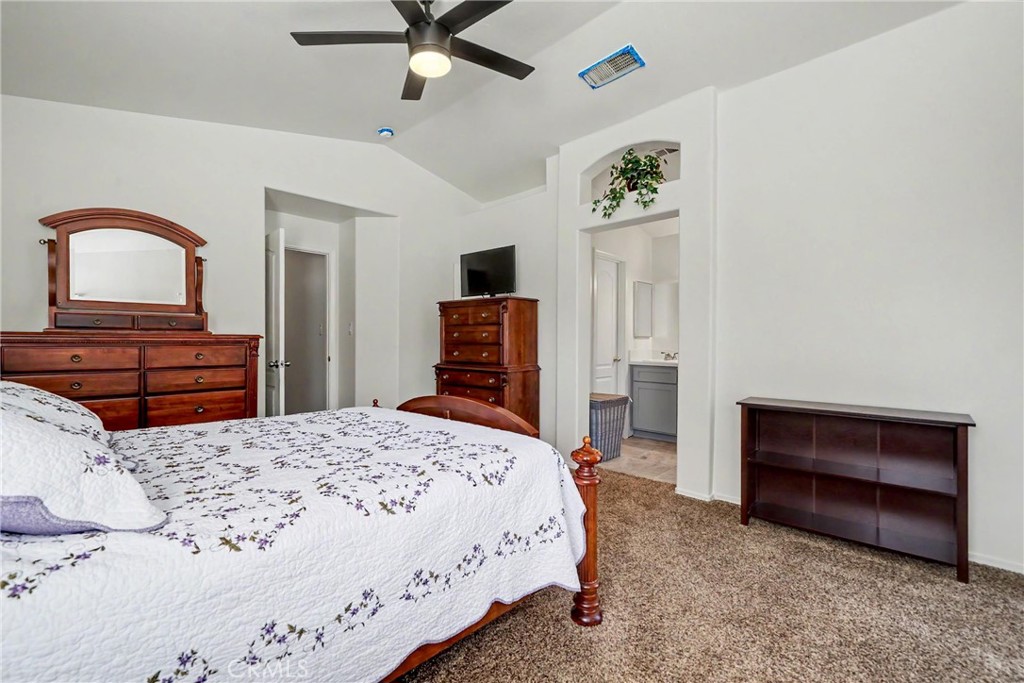8708 Rollingbay Property Photo 17