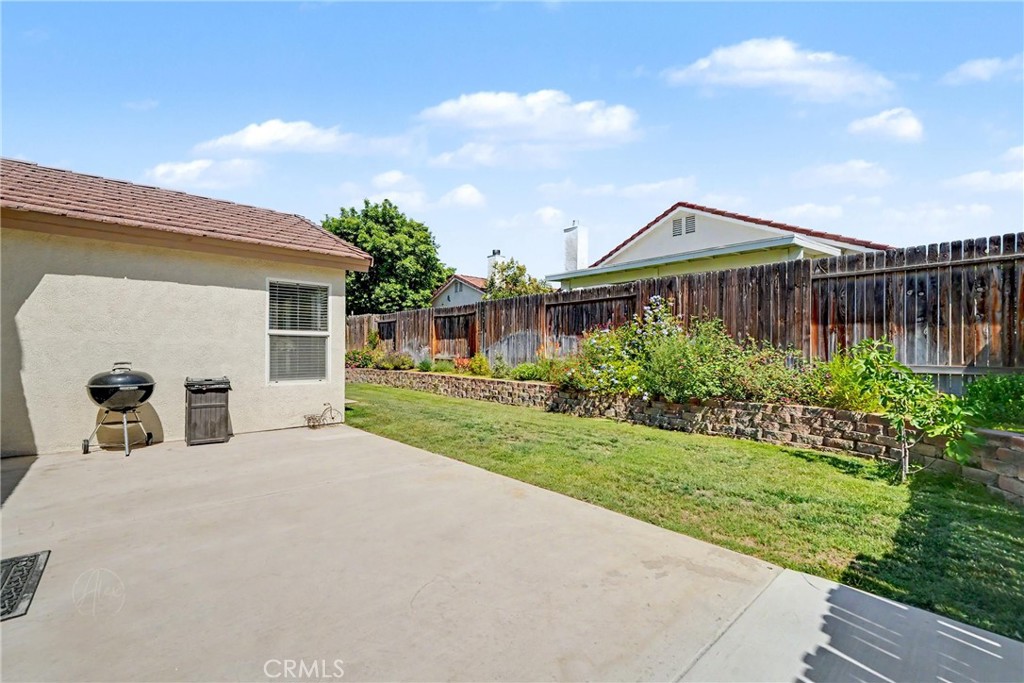 8708 Rollingbay Property Photo 21