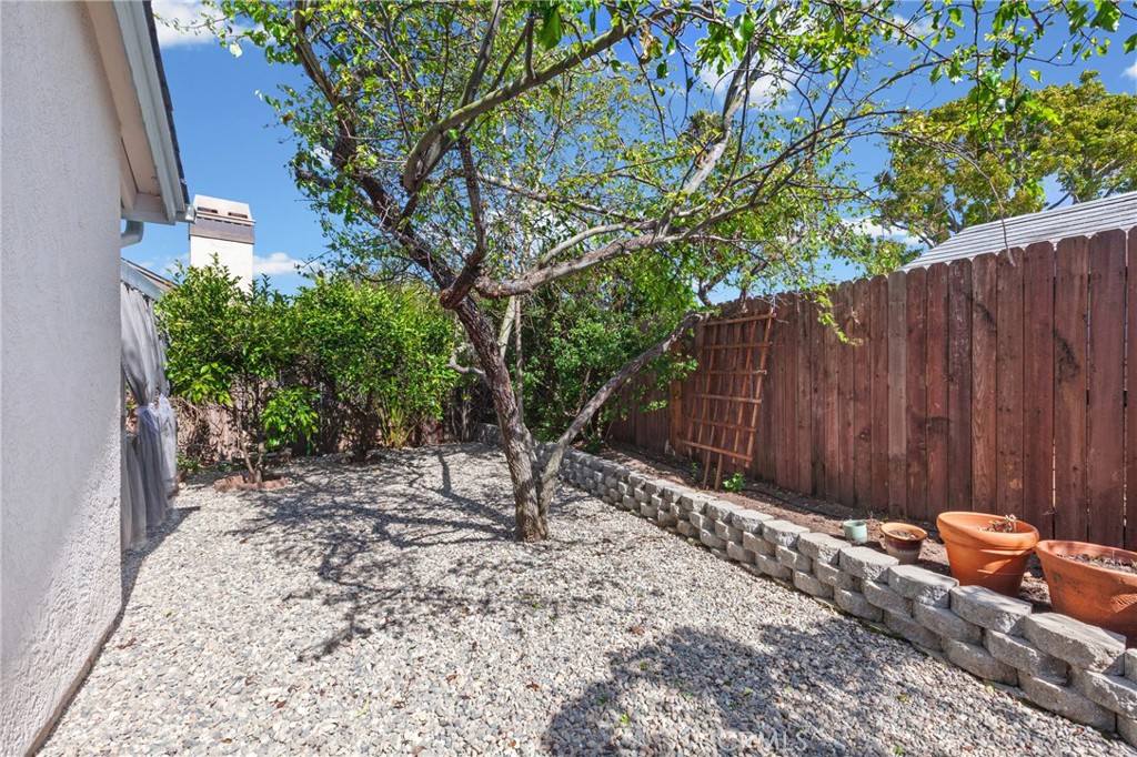 844 Escuela Court Property Photo 43