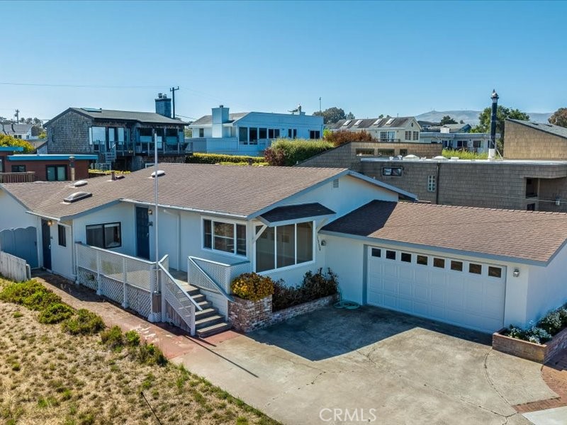 1556 3rd Property Photo 2