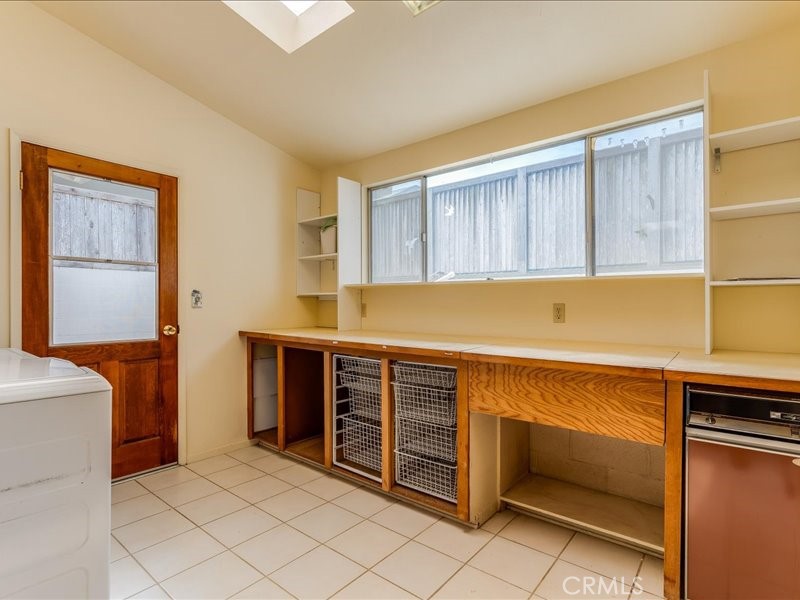 1556 3rd Property Photo 29