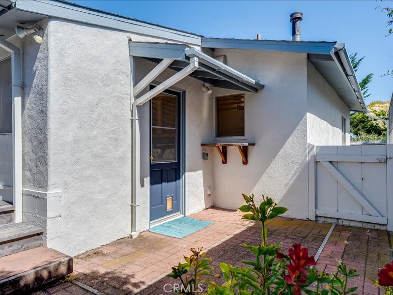 1556 3rd Property Photo 48