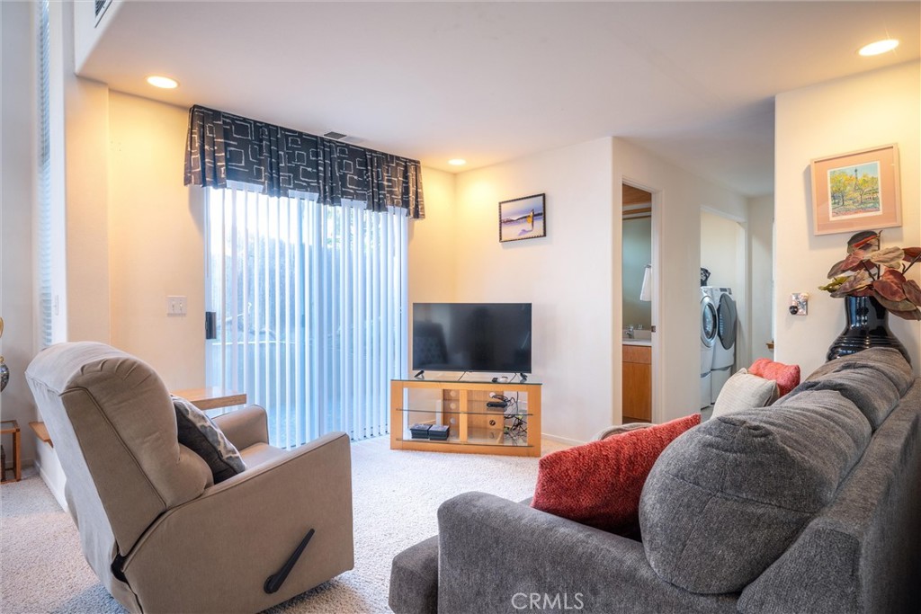 2760 Trenton Property Photo 11