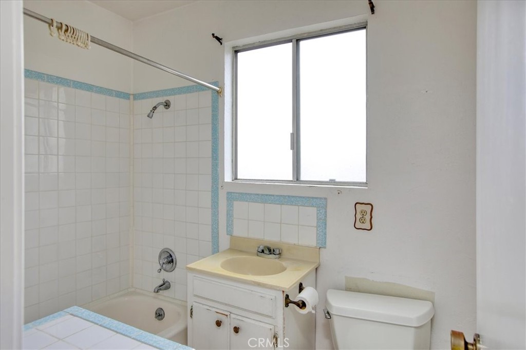 550 Worcester Drive Property Photo 31