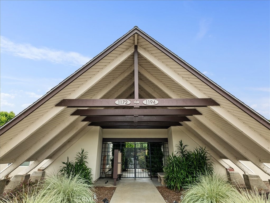 1176 Oceanaire Drive Property Photo 1