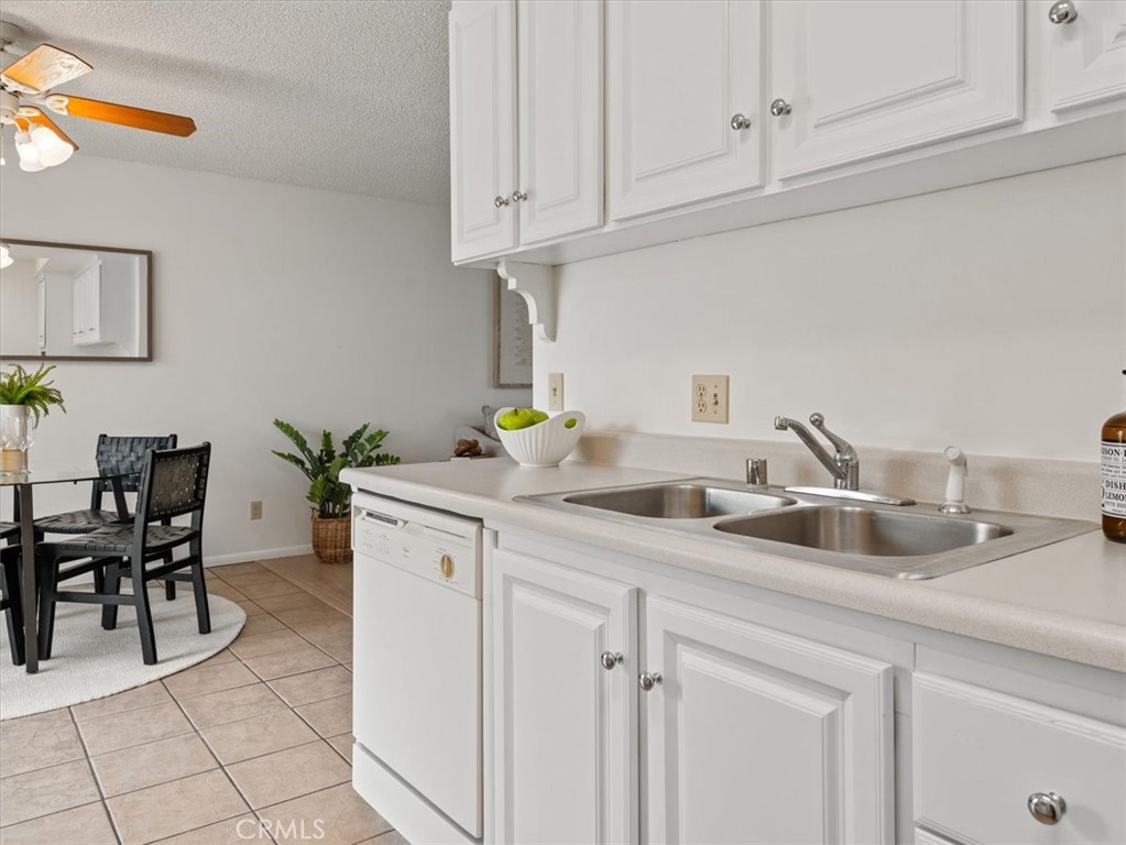 1176 Oceanaire Drive Property Photo 10