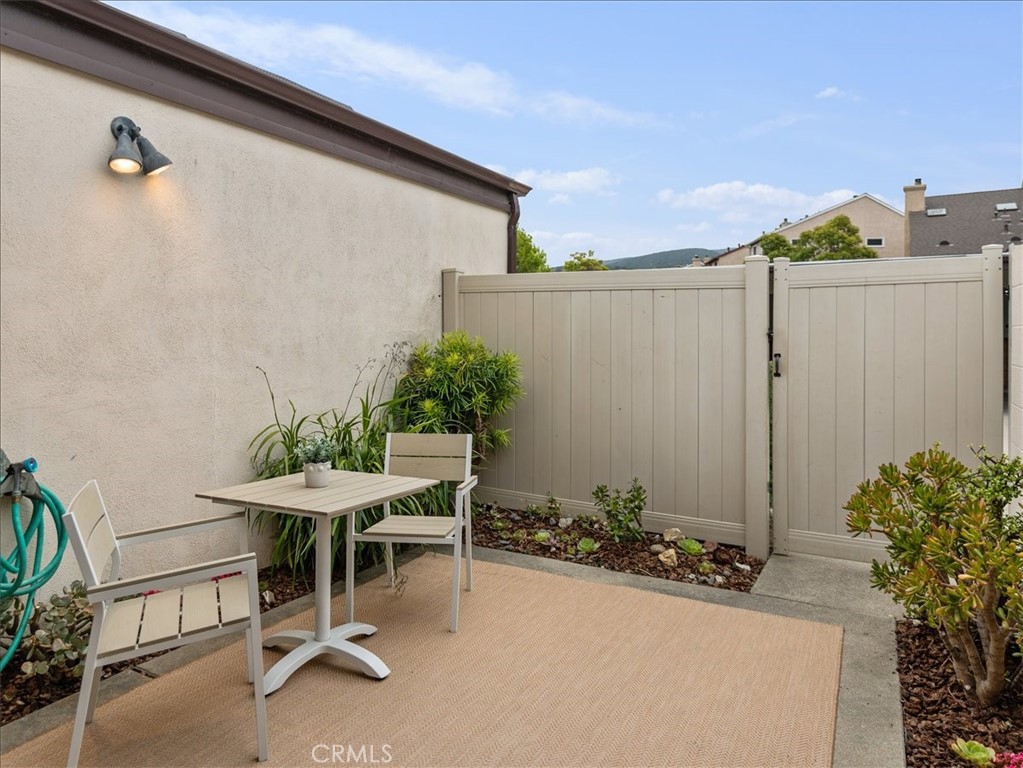1176 Oceanaire Drive Property Photo 25