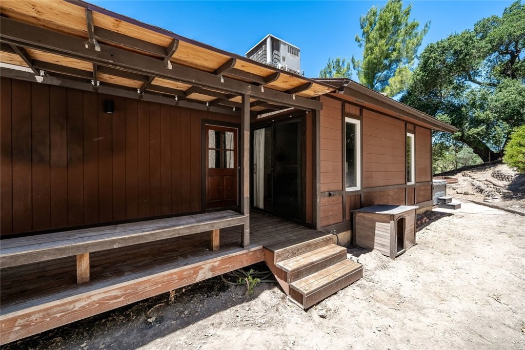9056 Curbaril Avenue Property Photo 13