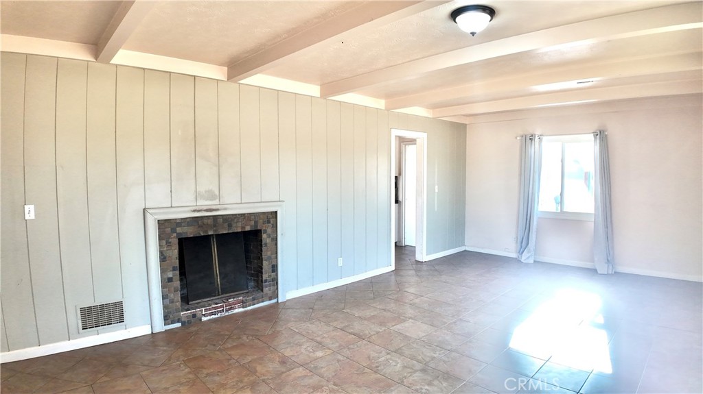 17209 E Floral Property Photo 7