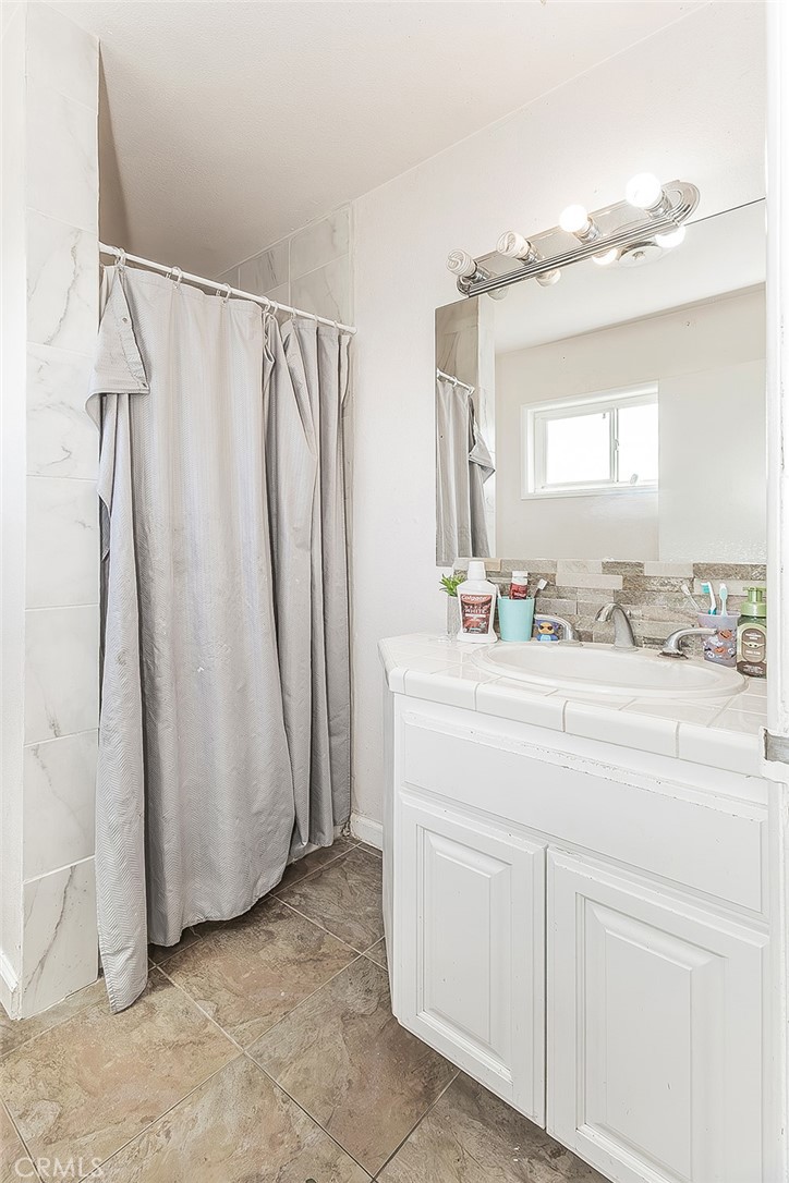 17209 E Floral Property Photo 25