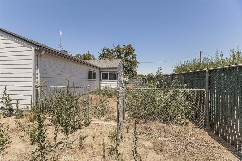 17209 E Floral Property Photo 35