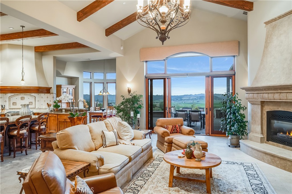 5475 Mira Estrella Court Property Photo