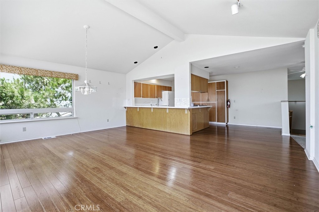 490 Warwick Street Property Photo 26