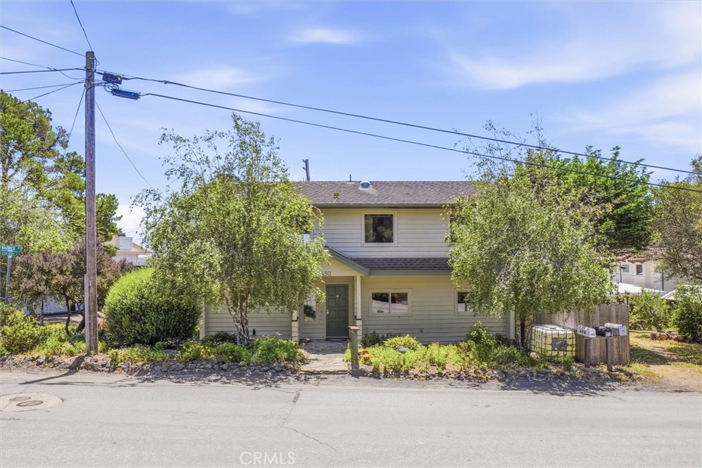 490 Warwick Street Property Photo 43