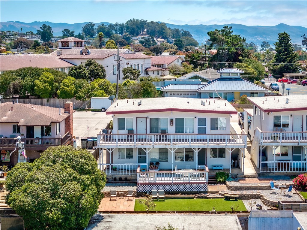375 Surf Property Photo 1