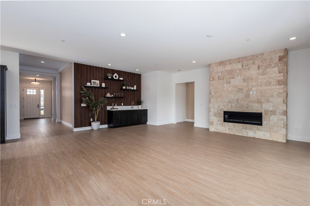 6600 Valle Verde Lane Property Photo 2