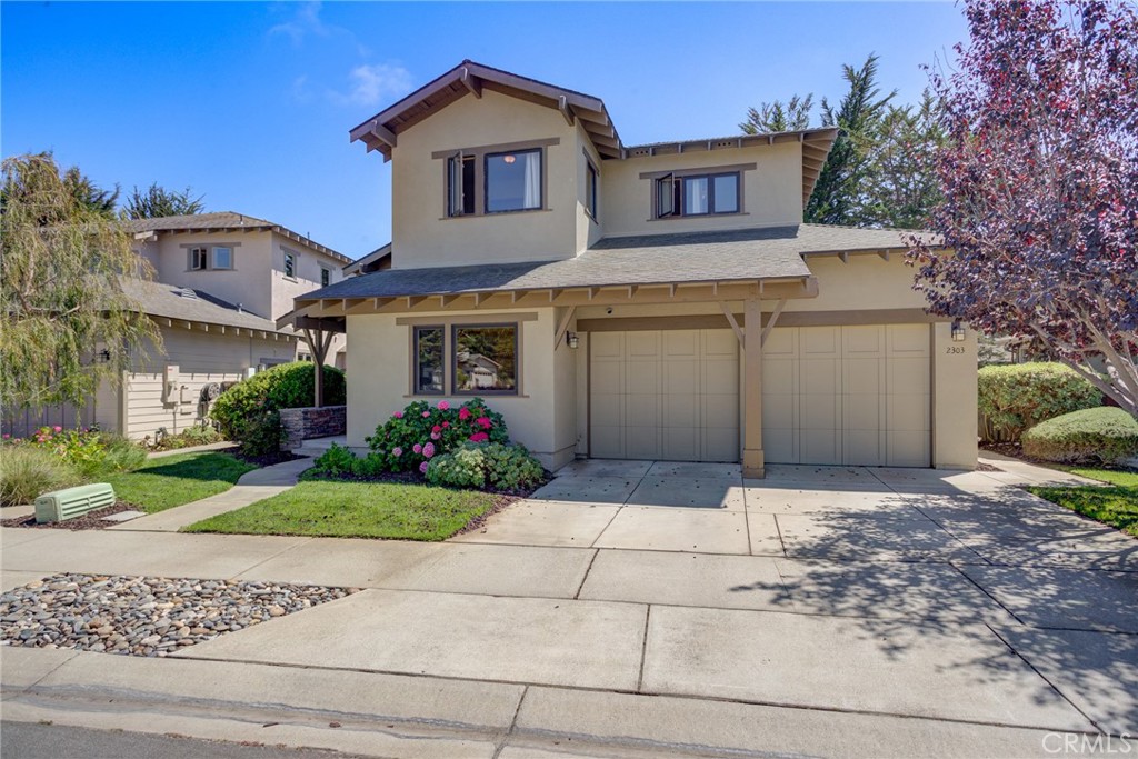 2303 Sanderling Court Property Photo 1