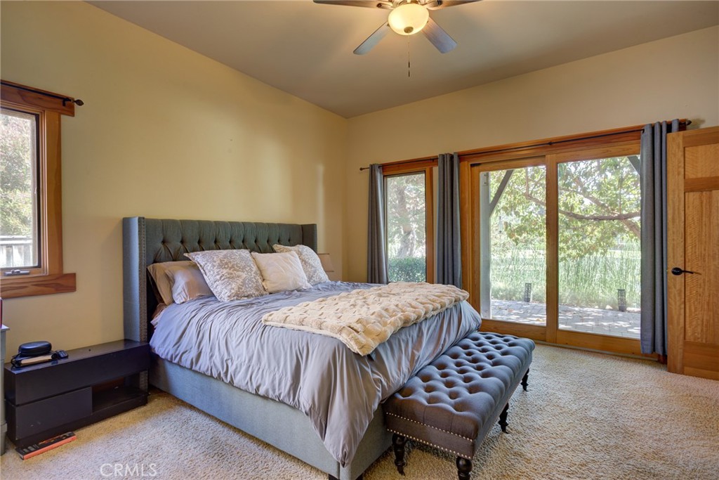 2303 Sanderling Court Property Photo 12