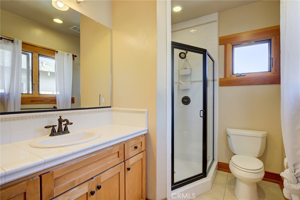 2303 Sanderling Court Property Photo 16