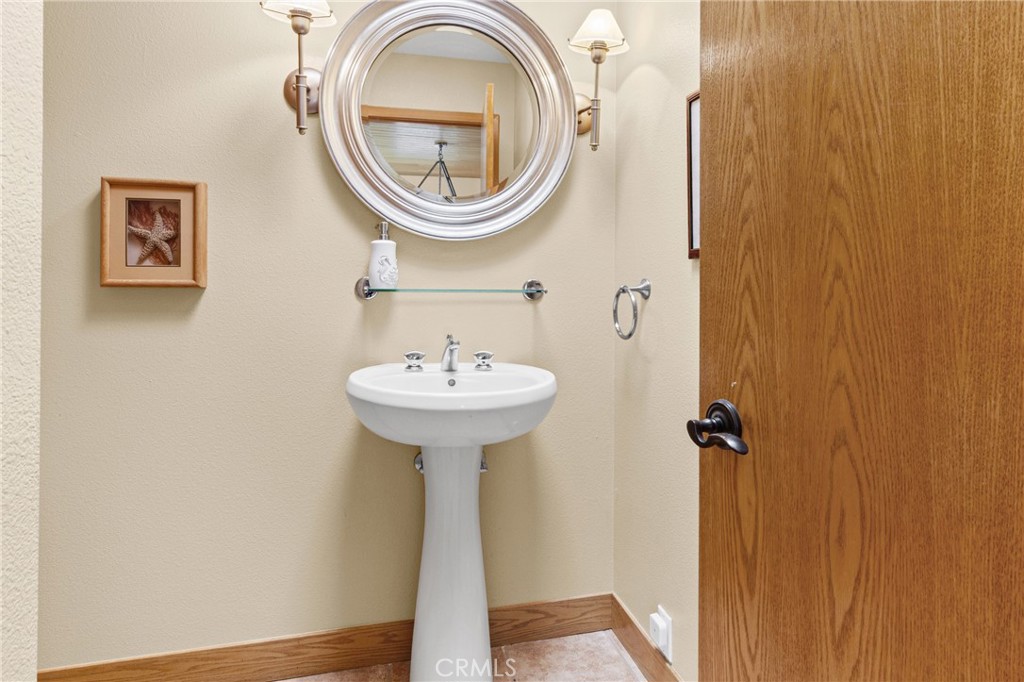 2610 Richard Avenue Property Photo 10