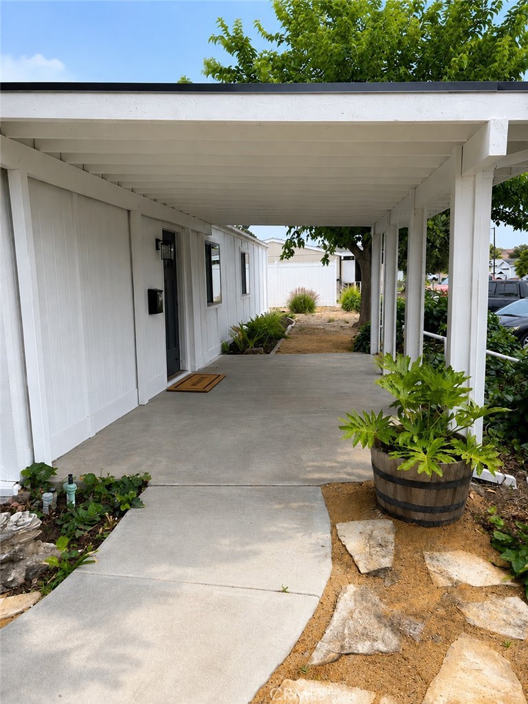 326 Partridge Property Photo 4