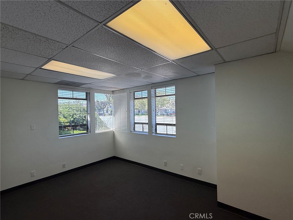 2040 Broad Property Photo 18