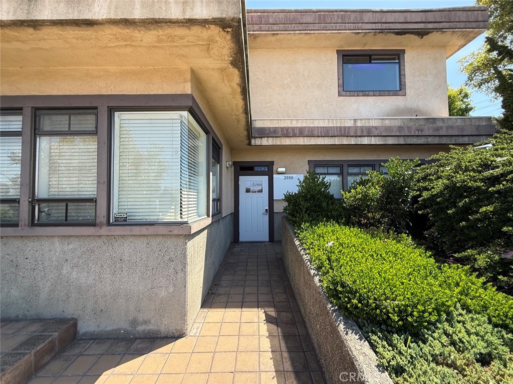 2040 Broad Property Photo 22