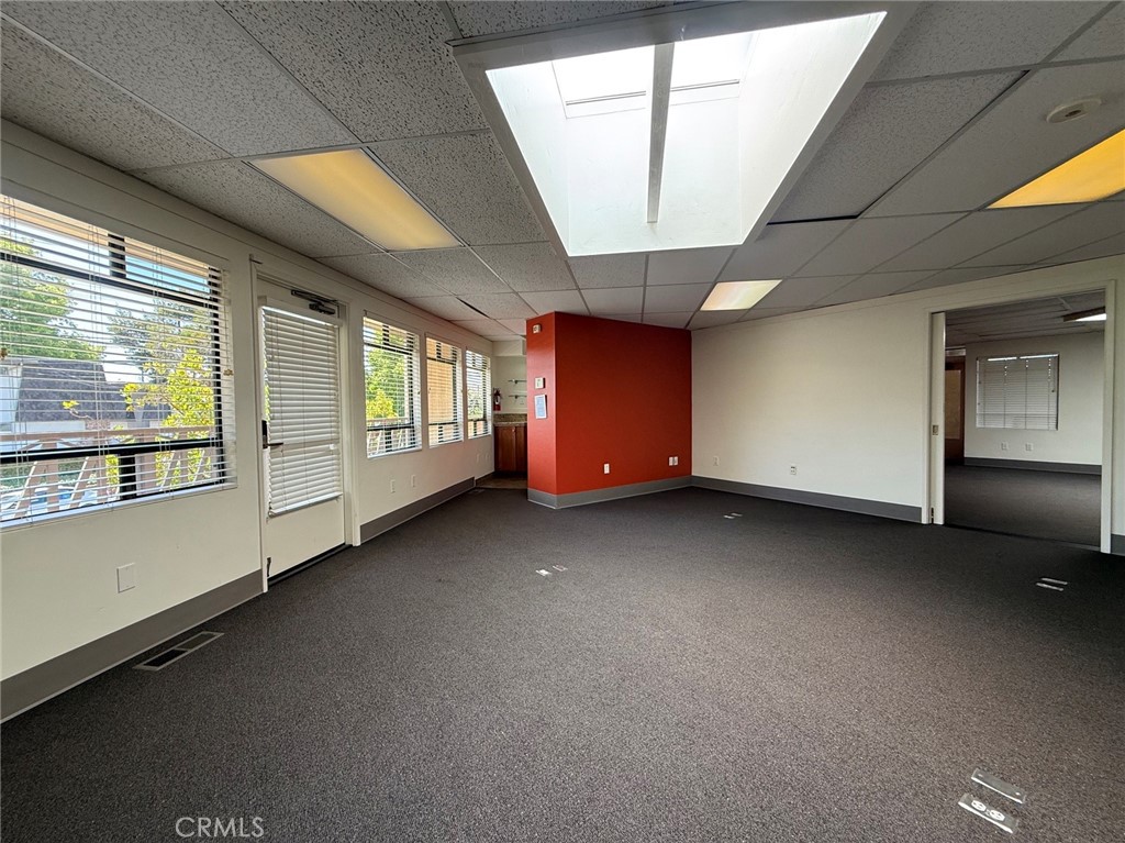 2040 Broad Property Photo 25