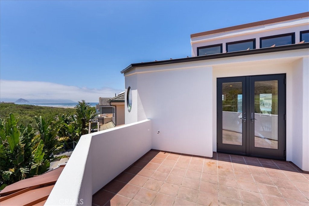 50 24th Property Photo 10
