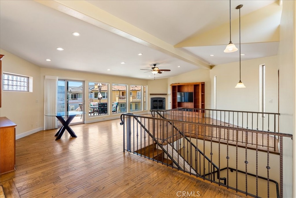 50 24th Property Photo 15