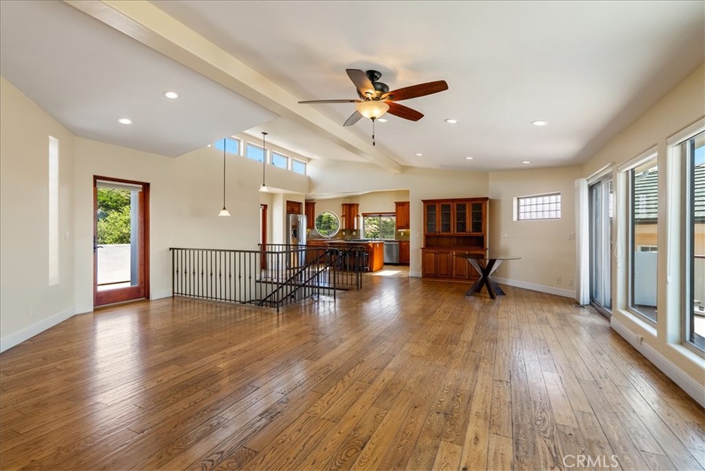 50 24th Property Photo 16
