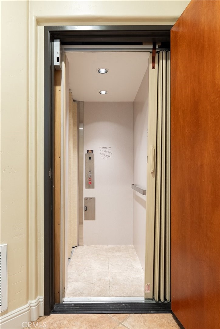 50 24th Property Photo 19