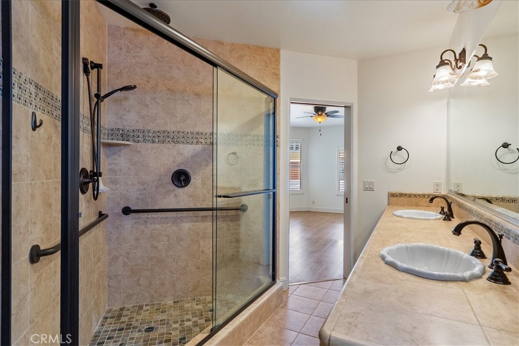 50 24th Property Photo 30